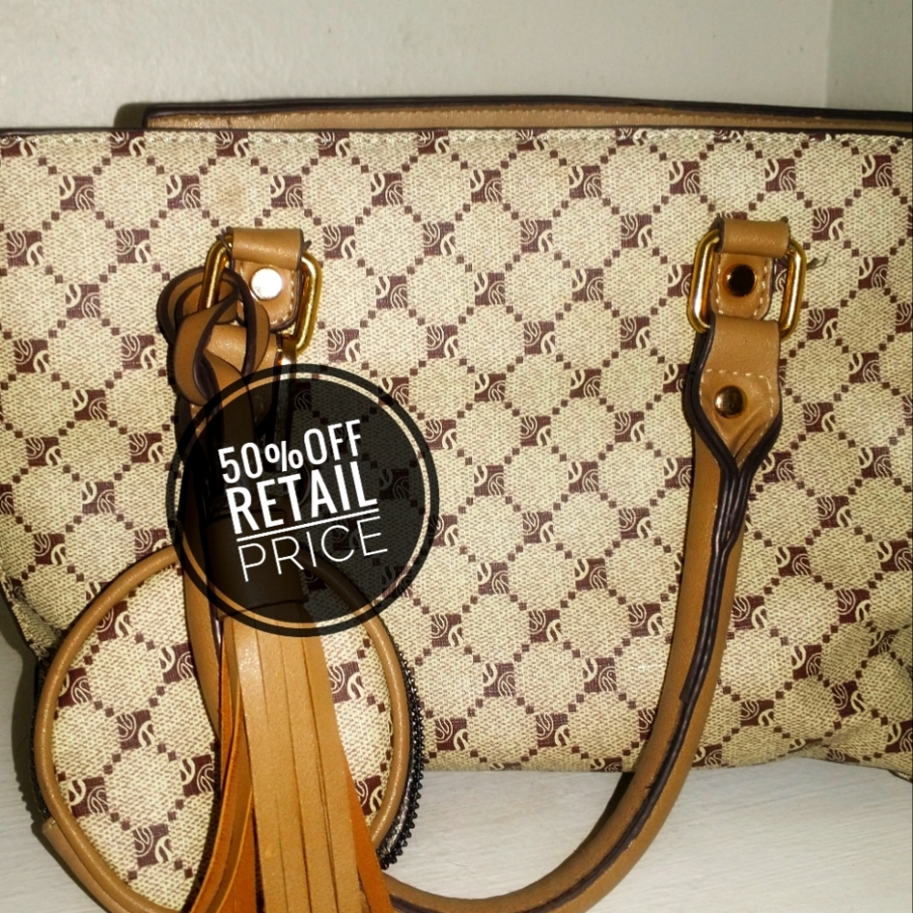 Woman's Guess Handbag